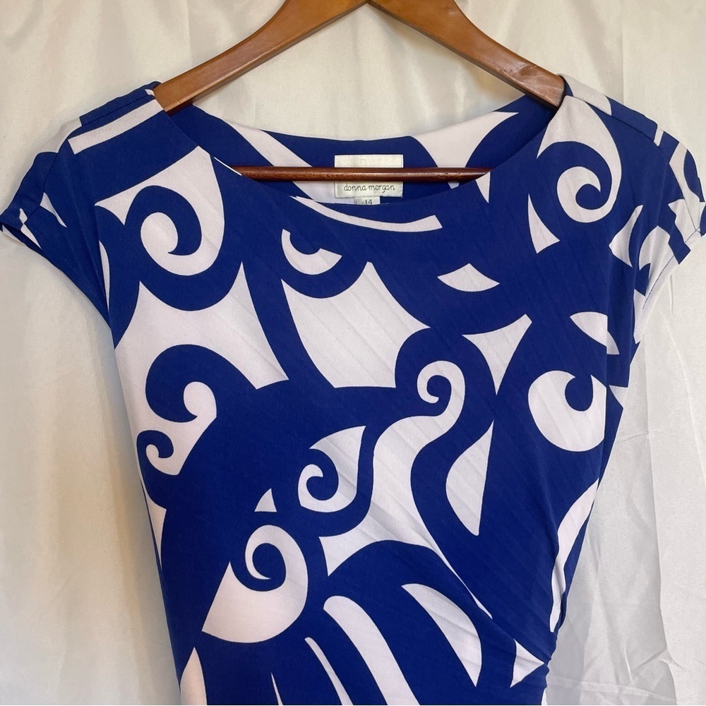 DONNA MORGAN Women’s Blue White Swirl Pencil Dress‎ Ruche Cap Sleeve Size 14 NWT - Picture 5 of 13